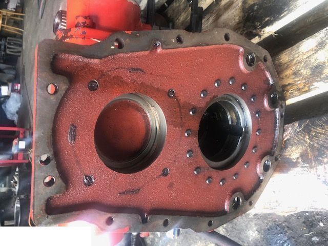 Manitou 626 - Przekładnia [Clark Hurth] - Трансмиссия для Сельскохозяйственной техники: фото 1