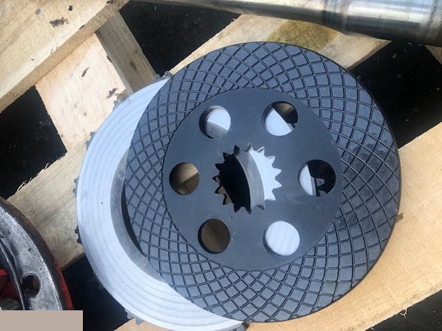 Manitou Carraro - Hamulce - Детали тормозной системы для Сельскохозяйственной техники: фото 1 Manitou Carraro - Hamulce - Детали тормозной системы для Сельскохозяйственной техники: фото 1