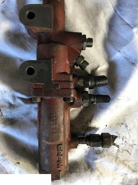 Manitou - Pompa Hamulcowa - Детали тормозной системы для Сельскохозяйственной техники: фото 1 Manitou - Pompa Hamulcowa - Детали тормозной системы для Сельскохозяйственной техники: фото 1