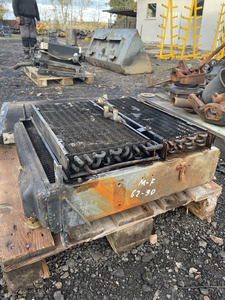 Massey Fergusson 6290 - chłodnica 3778074M91 - Радиатор для Сельскохозяйственной техники: фото 1