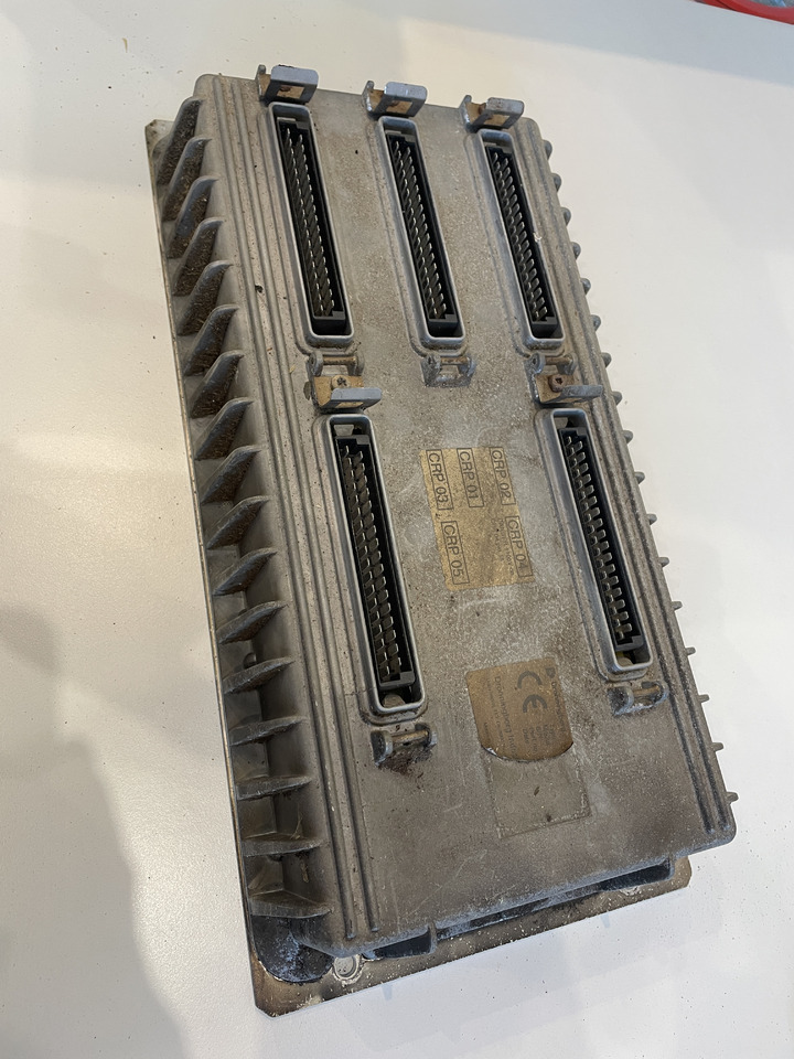 Massey Fergusson Fendt - jednostka centralna komputer sterownik PRAWY - Блок управления для Сельскохозяйственной техники: фото 1