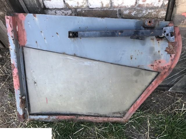 Matbro TS 270 - Drzwi - Дверь и запчасти для Погрузочно-разгрузочной техники: фото 1