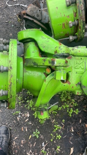 Merlo p55.9cs - Zwrotnica |  Zwolnica | Most Napędowy - [CZĘŚCI] - Ось и запчасти для Сельскохозяйственной техники: фото 1
