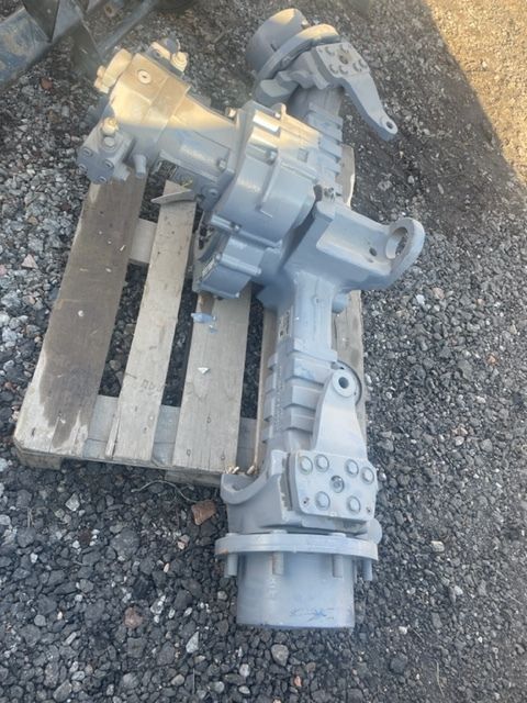 Most napędowy obudowa ZF APL-R 725 / 4472484024C / 4472434025A - Ось и запчасти для Сельскохозяйственной техники: фото 1