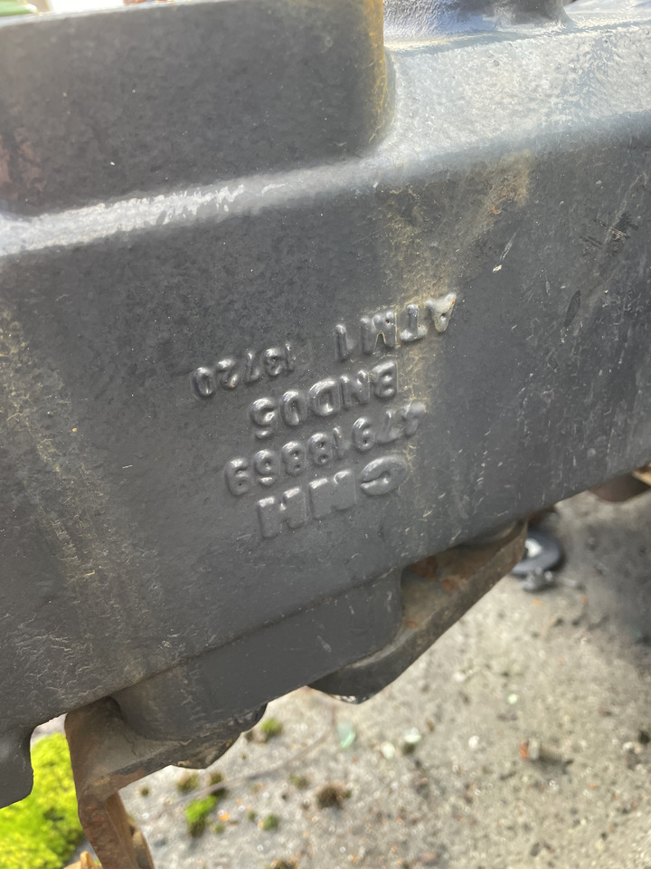 New Holland 6.175 - zwolnica tył 47918869 - Бортовой редуктор для Сельскохозяйственной техники: фото 1