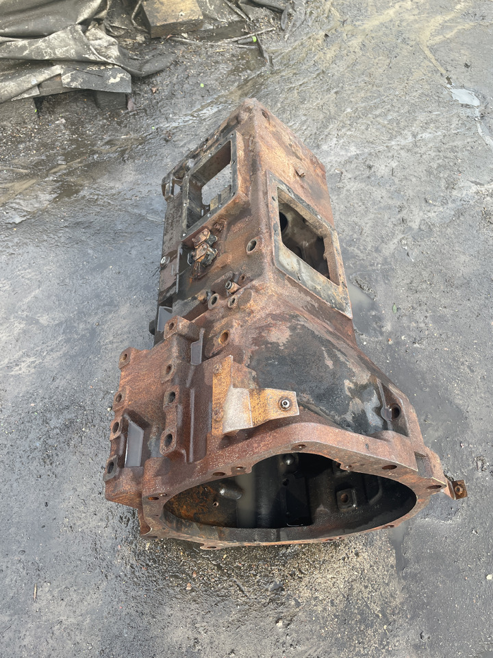 New Holland 8160 - obudowa skrzyni biegów 5164693 - Коробка передач для Тракторов: фото 1 New Holland 8160 - obudowa skrzyni biegów 5164693 - Коробка передач для Тракторов: фото 1