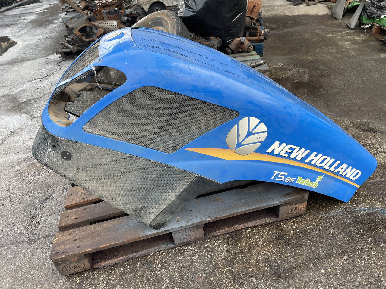 New Holland T5 T5.85 T5.95 - maska pokrywa silnika - Капот для Сельскохозяйственной техники: фото 1 New Holland T5 T5.85 T5.95 - maska pokrywa silnika - Капот для Сельскохозяйственной техники: фото 1