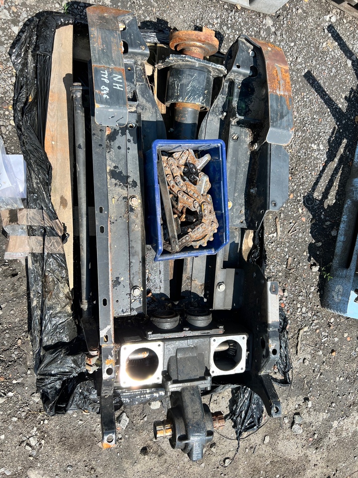 New Holland Typ 846 Rama zrywacza 84575119 - Рама/ Шасси для Сельскохозяйственной техники: фото 1