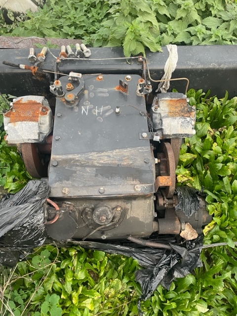 New holland CR , New holland CX skrzynia biegów [CZĘŚCI] zacisk hamulca - Коробка передач для Сельскохозяйственной техники: фото 1