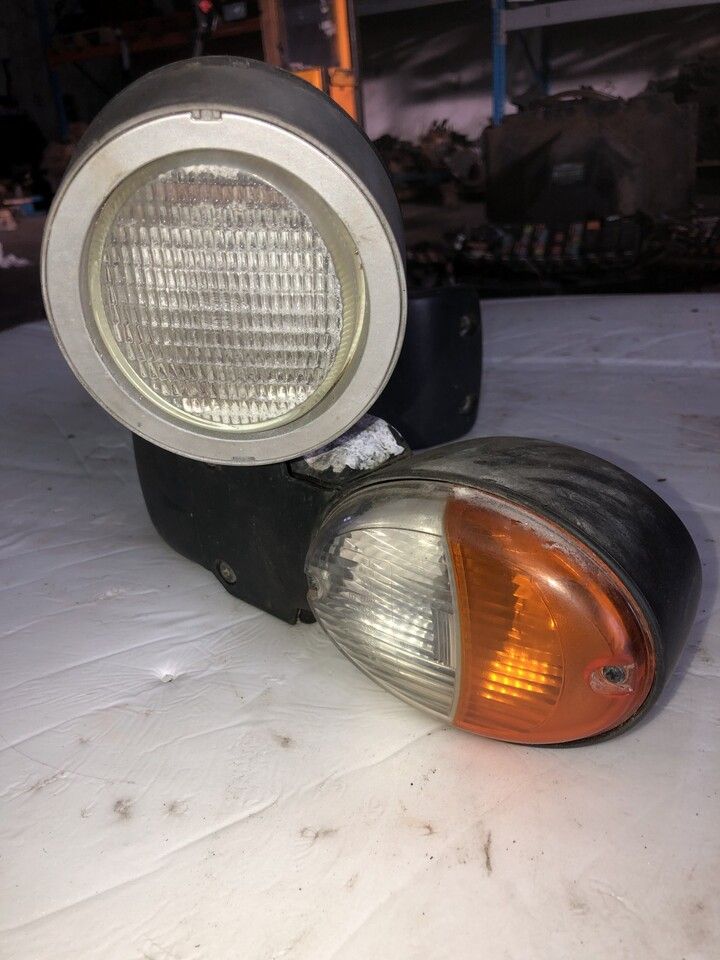 Obrys Lampy John Deere 7530 [Prawy / Lewy] - Свет/ Освещение для Сельскохозяйственной техники: фото 1