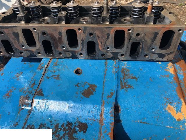 Perkins 1004.4 - Manitou - Caterpillar - Головка блока для Сельскохозяйственной техники: фото 1