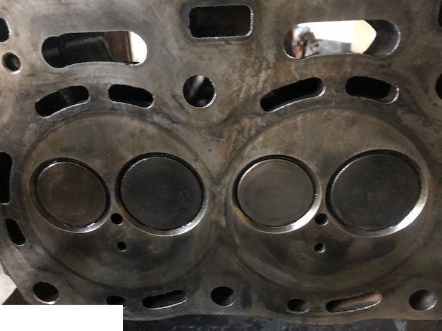 Perkins RJ - Głowica - Головка блока для Сельскохозяйственной техники: фото 1 Perkins RJ - Głowica - Головка блока для Сельскохозяйственной техники: фото 1