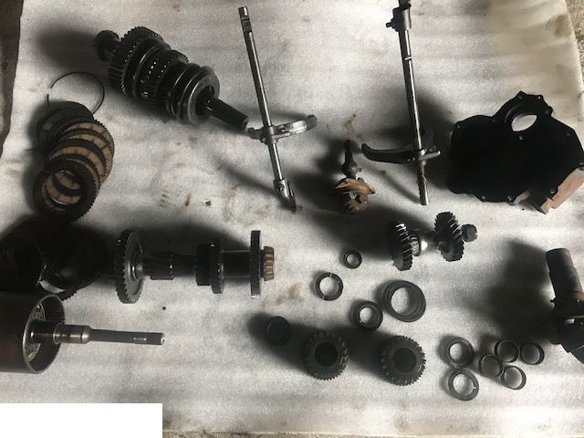 Skrzynia Manitou - Części Com-T4-2012 - Коробка передач и запчасти для Сельскохозяйственной техники: фото 1