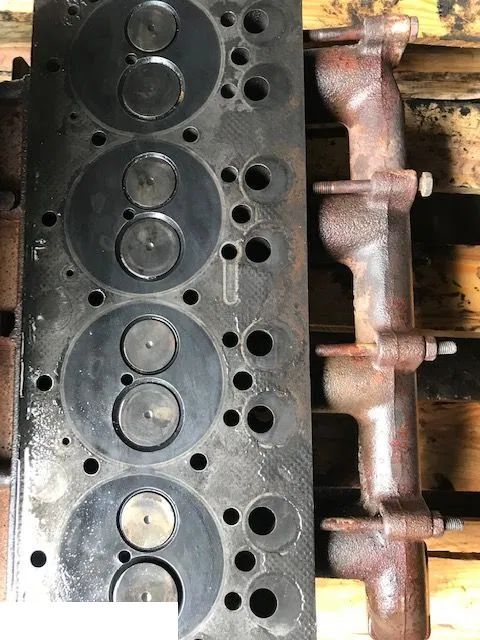 Valtra 900 - Głowica - Головка блока для Сельскохозяйственной техники: фото 1