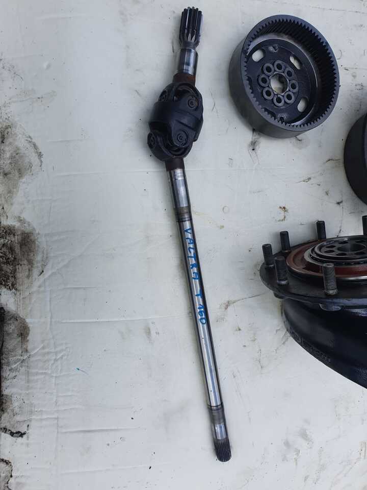 Valtra T160  - Zwolnica - Zwrotnica - Półoś - Skrzynia - Silnik - Siłowniki - Tylny WOM - Поворотный кулак для Сельскохозяйственной техники: фото 1