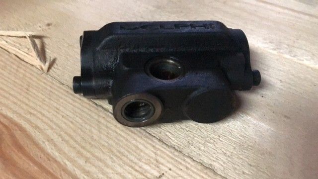 Delphi - Zawór Gaszenia - Запчасти для Сельскохозяйственной техники: фото 1 Delphi - Zawór Gaszenia - Запчасти для Сельскохозяйственной техники: фото 1