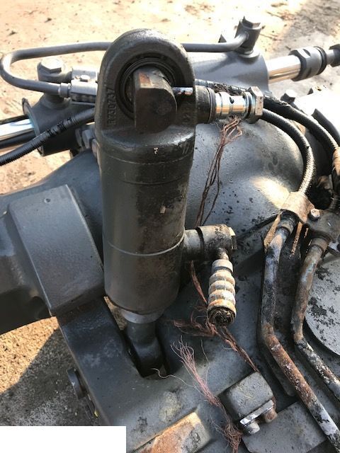 Fendt - Siłownik Amortyzacji Osi - Запчасти для Сельскохозяйственной техники: фото 1 Fendt - Siłownik Amortyzacji Osi - Запчасти для Сельскохозяйственной техники: фото 1