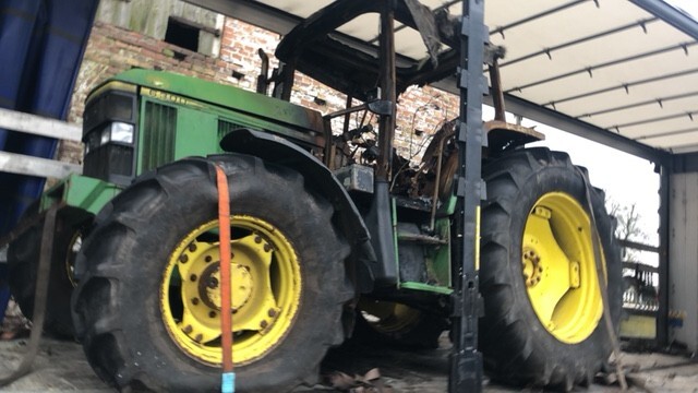 John Deere 6100 | 6200 | 6300 | 6400 | 6500 | 6600 - Zwolnica - Zwrotnica - Skrzynia - Silnik - Запчасти для: фото 1 John Deere 6100 | 6200 | 6300 | 6400 | 6500 | 6600 - Zwolnica - Zwrotnica - Skrzynia - Silnik - Запчасти для: фото 1