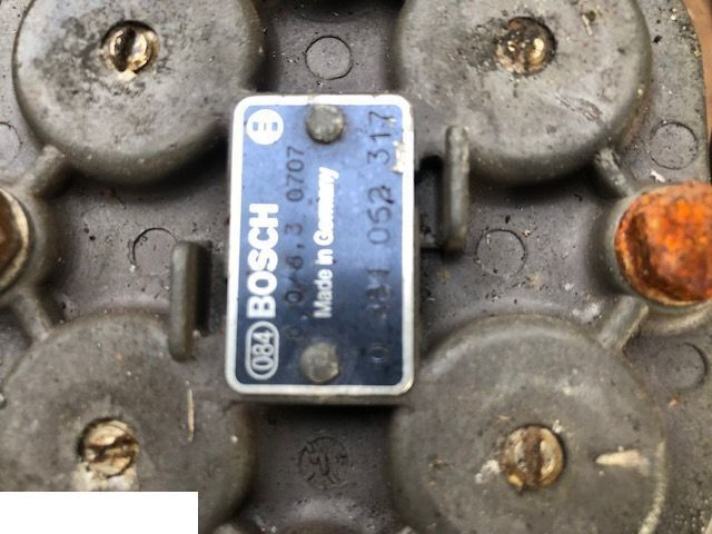 ZawórCztero Obwodowy Bosch 0481062317 - Тормозной клапан для Сельскохозяйственной техники: фото 1 ZawórCztero Obwodowy Bosch 0481062317 - Тормозной клапан для Сельскохозяйственной техники: фото 1