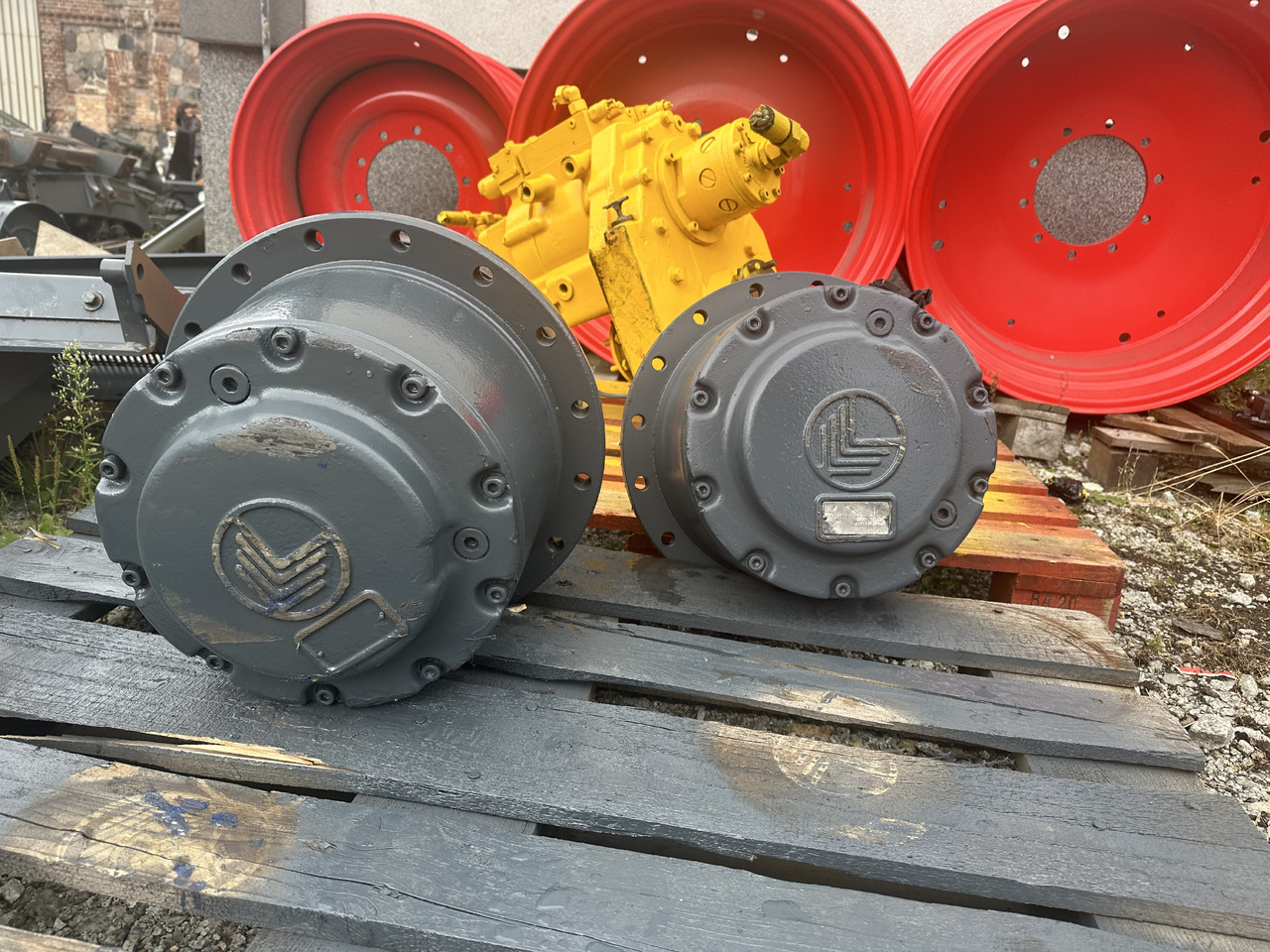 Zwolnica furukawa Liebherr O&K koparka gąsienicowa - Бортовой редуктор для Сельскохозяйственной техники: фото 1