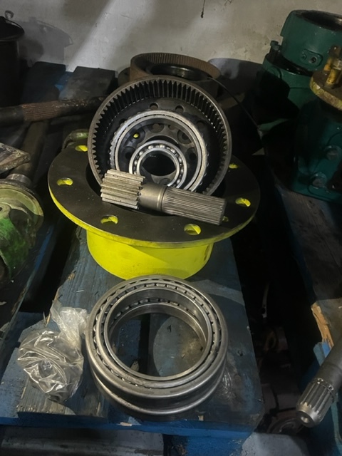 Zwolnica john deere 3400 , 3415 - Бортовой редуктор для Сельскохозяйственной техники: фото 1