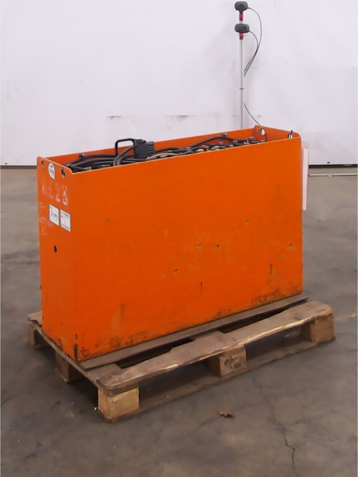 Battery GNB 48V 560Ah - Аккумулятор для Погрузочно-разгрузочной техники: фото 1 Battery GNB 48V 560Ah - Аккумулятор для Погрузочно-разгрузочной техники: фото 1