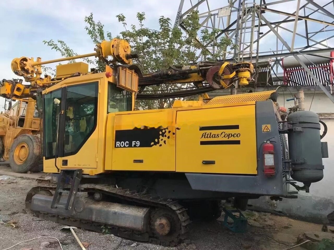 Atlas Copco ROC F9CR - Буровая машина: фото 1 Atlas Copco ROC F9CR - Буровая машина: фото 1
