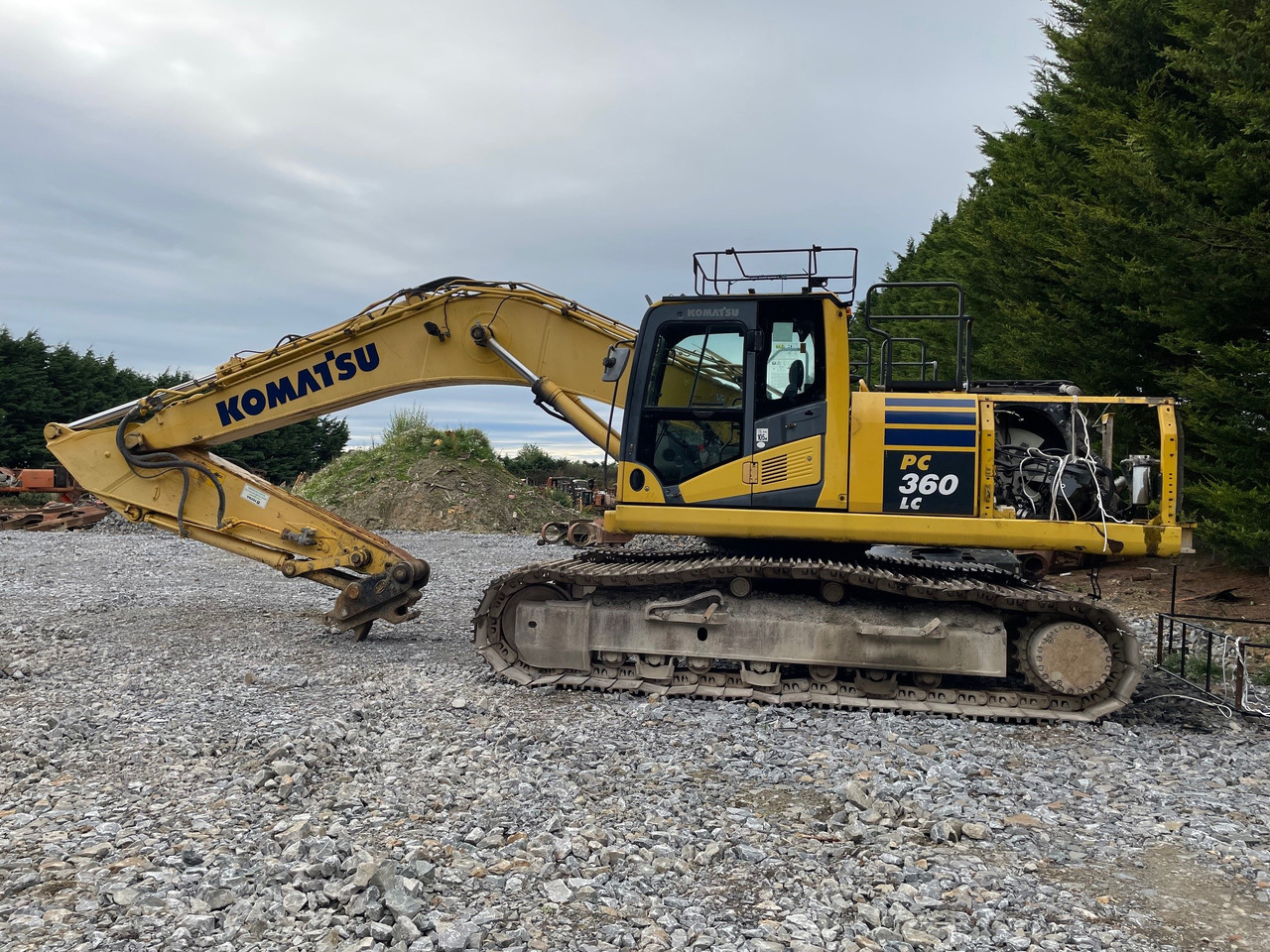 Komatsu PC360-10 - Колёсный экскаватор: фото 1