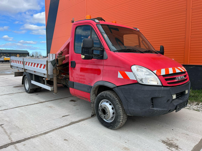 Iveco Daily 65C18 4x2 HMF 683 K2 / PLATFORM L=4256 mm - Малотоннажный бортовой грузовик: фото 4 Iveco Daily 65C18 4x2 HMF 683 K2 / PLATFORM L=4256 mm - Малотоннажный бортовой грузовик: фото 4