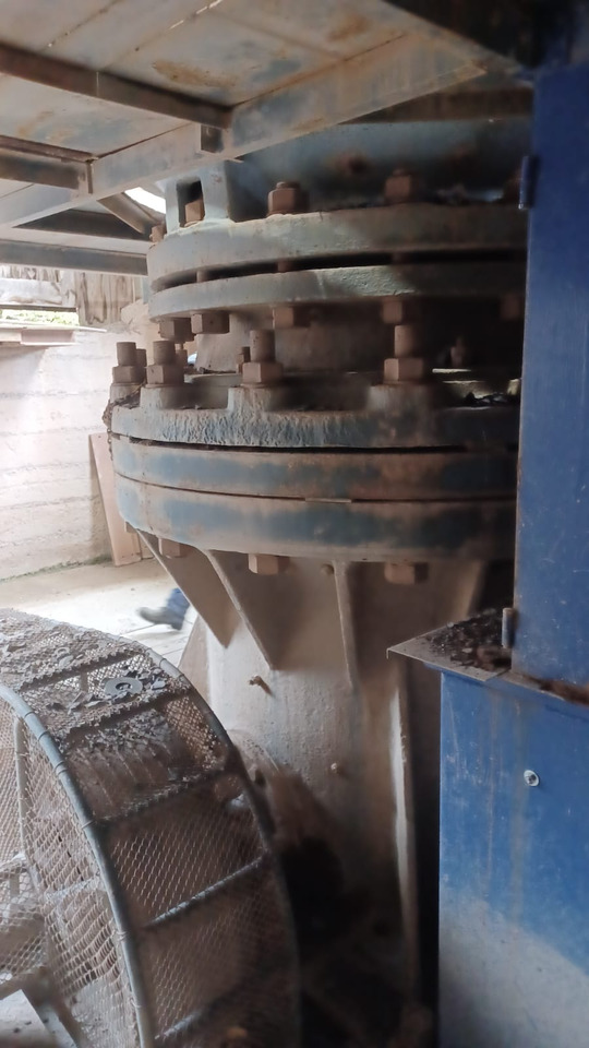 ESCH Duisburg / Krupp FB II - Конусная дробилка: фото 1