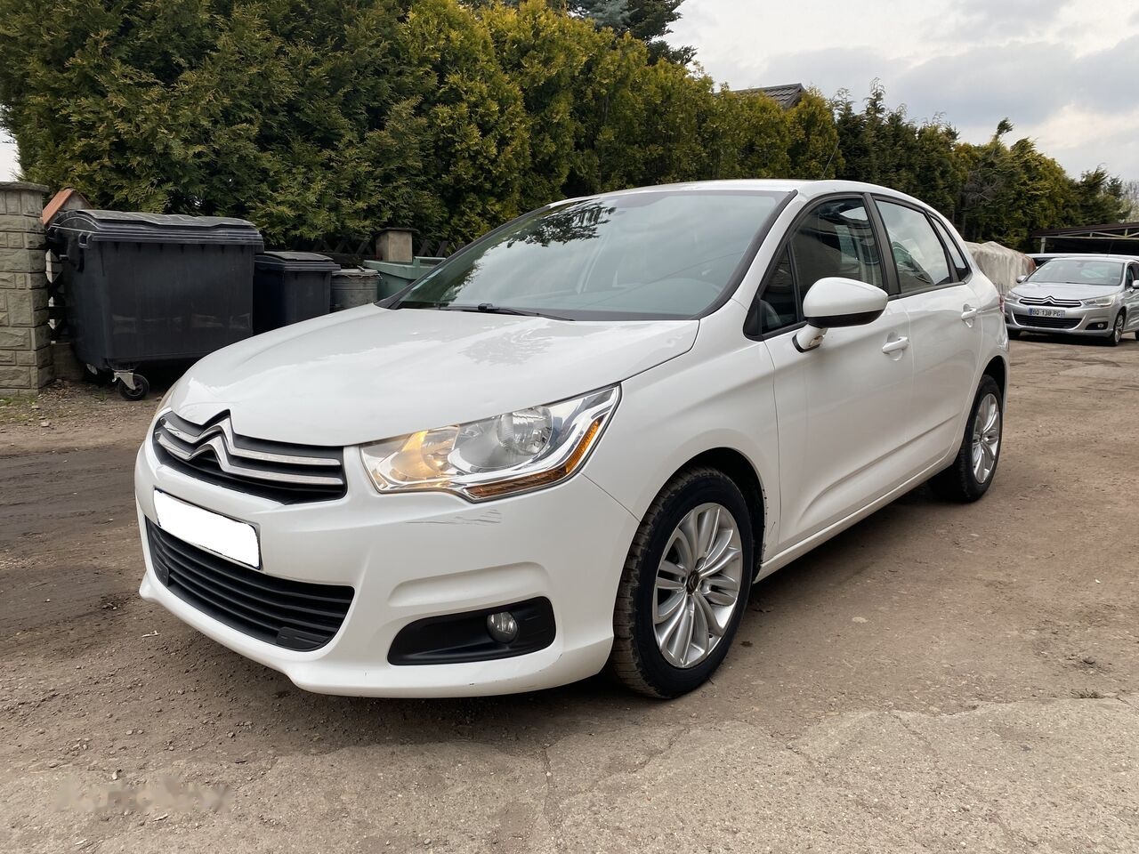 Citroen C4 - Легковой автомобиль: фото 1 Citroen C4 - Легковой автомобиль: фото 1