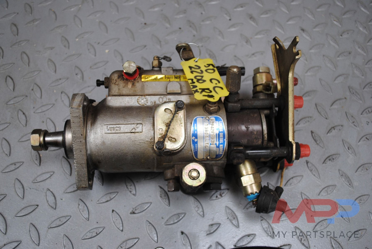 Injectiepomp Mitsubishi S4S - Топливный насос: фото 1