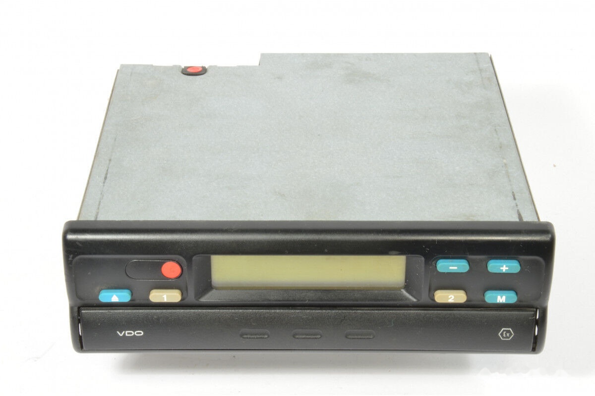 - Тахограф для Грузовиков: фото 1 - Тахограф для Грузовиков: фото 1