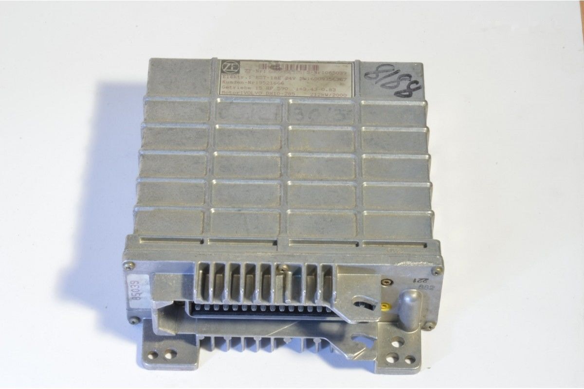 ZF gear box 5HP590 S-Nr truck - Блок управления для Грузовиков: фото 1 ZF gear box 5HP590 S-Nr truck - Блок управления для Грузовиков: фото 1