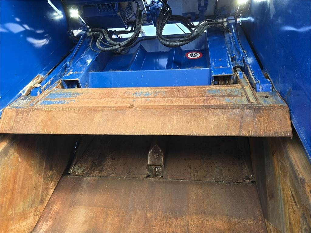 DAF LF 2011 MOL PUSHER 2000 Garbage Truck - Мусоровоз: фото 4 DAF LF 2011 MOL PUSHER 2000 Garbage Truck - Мусоровоз: фото 4