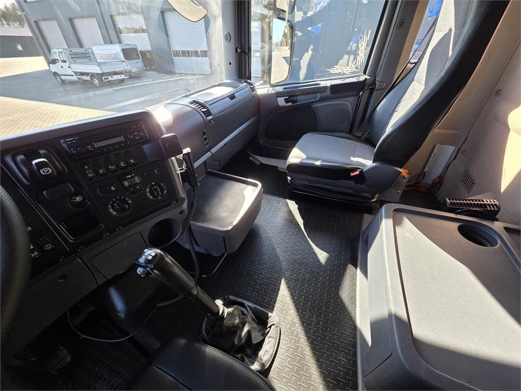 Scania Larsen FlexVac 311 Vacuum suction loader - Коммунальная/ Специальная техника: фото 2 Scania Larsen FlexVac 311 Vacuum suction loader - Коммунальная/ Специальная техника: фото 2