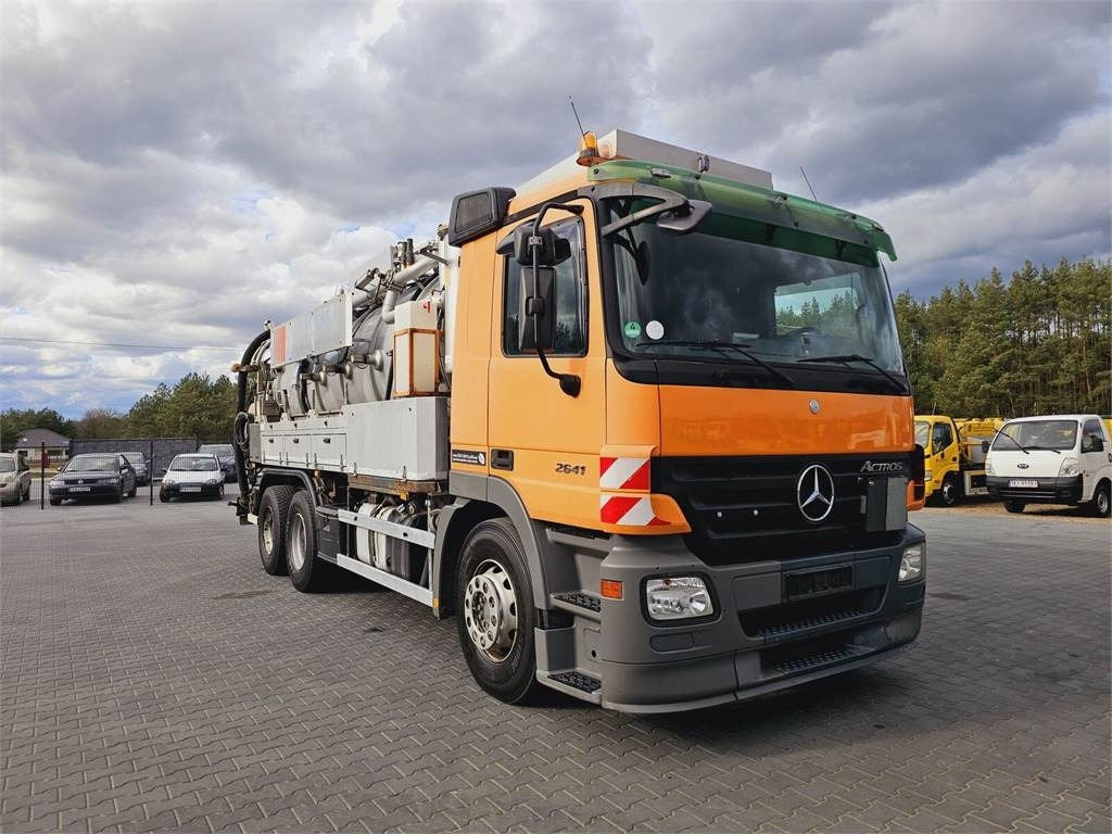 Mercedes-Benz WUKO KROLL COMBI FOR SEWER CLEANING - Ассенизатор: фото 2 Mercedes-Benz WUKO KROLL COMBI FOR SEWER CLEANING - Ассенизатор: фото 2