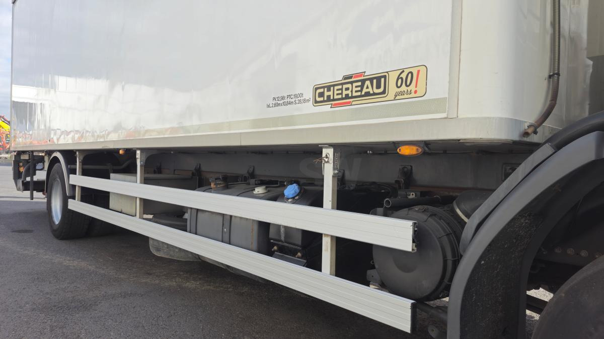 Renault Premium 270 DXI - Рефрижератор: фото 2 Renault Premium 270 DXI - Рефрижератор: фото 2