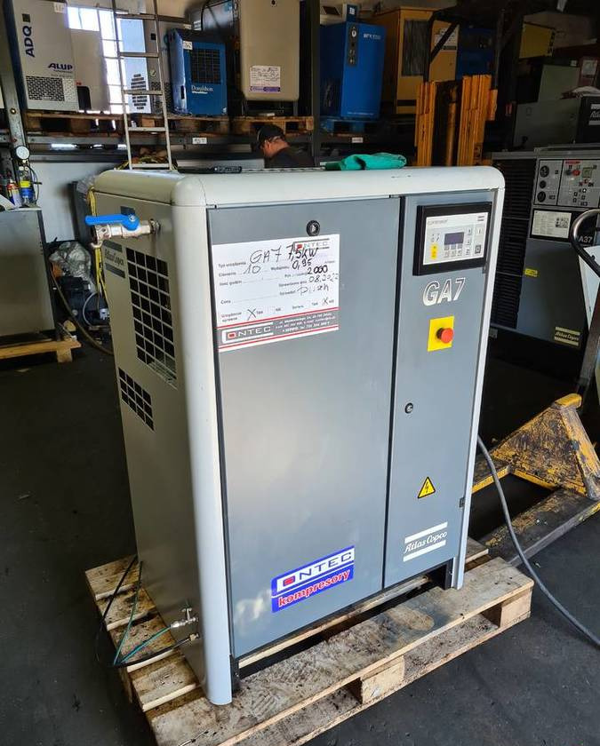 Kompresor śrubowy ATLAS COPCO GA7 7,5 kw - Воздушный компрессор: фото 1 Kompresor śrubowy ATLAS COPCO GA7 7,5 kw - Воздушный компрессор: фото 1
