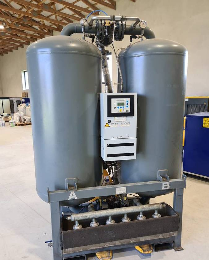 Osuszacz adsorpcyjny ATLAS COPCO CD 520 CE - Воздушный компрессор: фото 1
