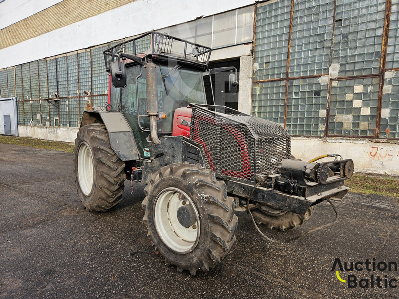 Valtra A 93H - Трактор: фото 2 Valtra A 93H - Трактор: фото 2