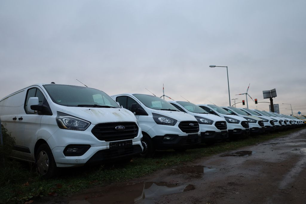Ford Transit Custom Kasten 280 L1 Trend  - Легковой фургон: фото 1