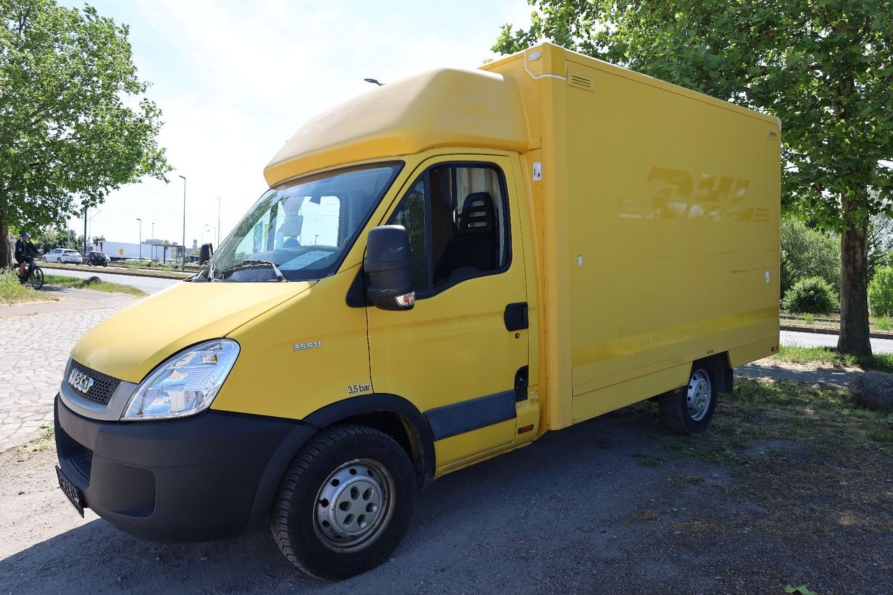Iveco Daily/ Regalsystem/Luftfeder/KURZ - Фургон с закрытым кузовом: фото 2 Iveco Daily/ Regalsystem/Luftfeder/KURZ - Фургон с закрытым кузовом: фото 2