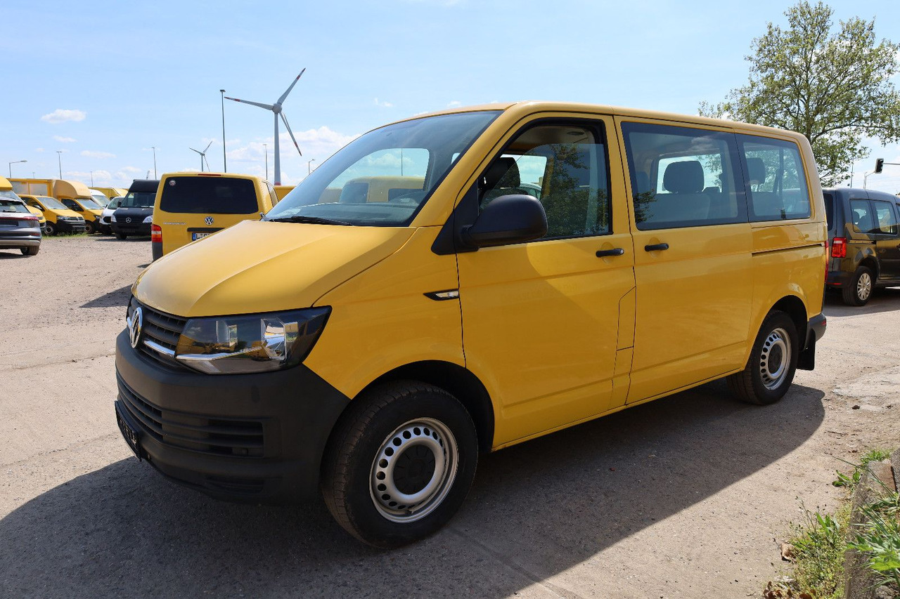 Volkswagen T6 Transporter/ 2.0 TDI/EU6/1.Hand - Пассажирский фургон: фото 2 Volkswagen T6 Transporter/ 2.0 TDI/EU6/1.Hand - Пассажирский фургон: фото 2