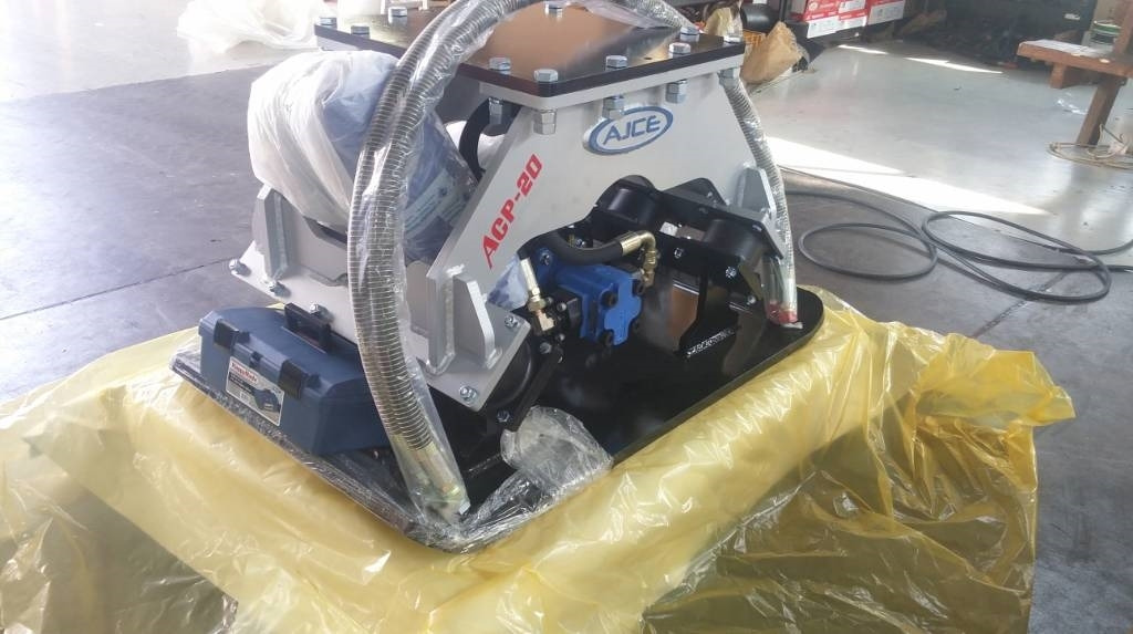AJCE ACP-20 Vibration Plate Compactor - Виброплита: фото 1 AJCE ACP-20 Vibration Plate Compactor - Виброплита: фото 1