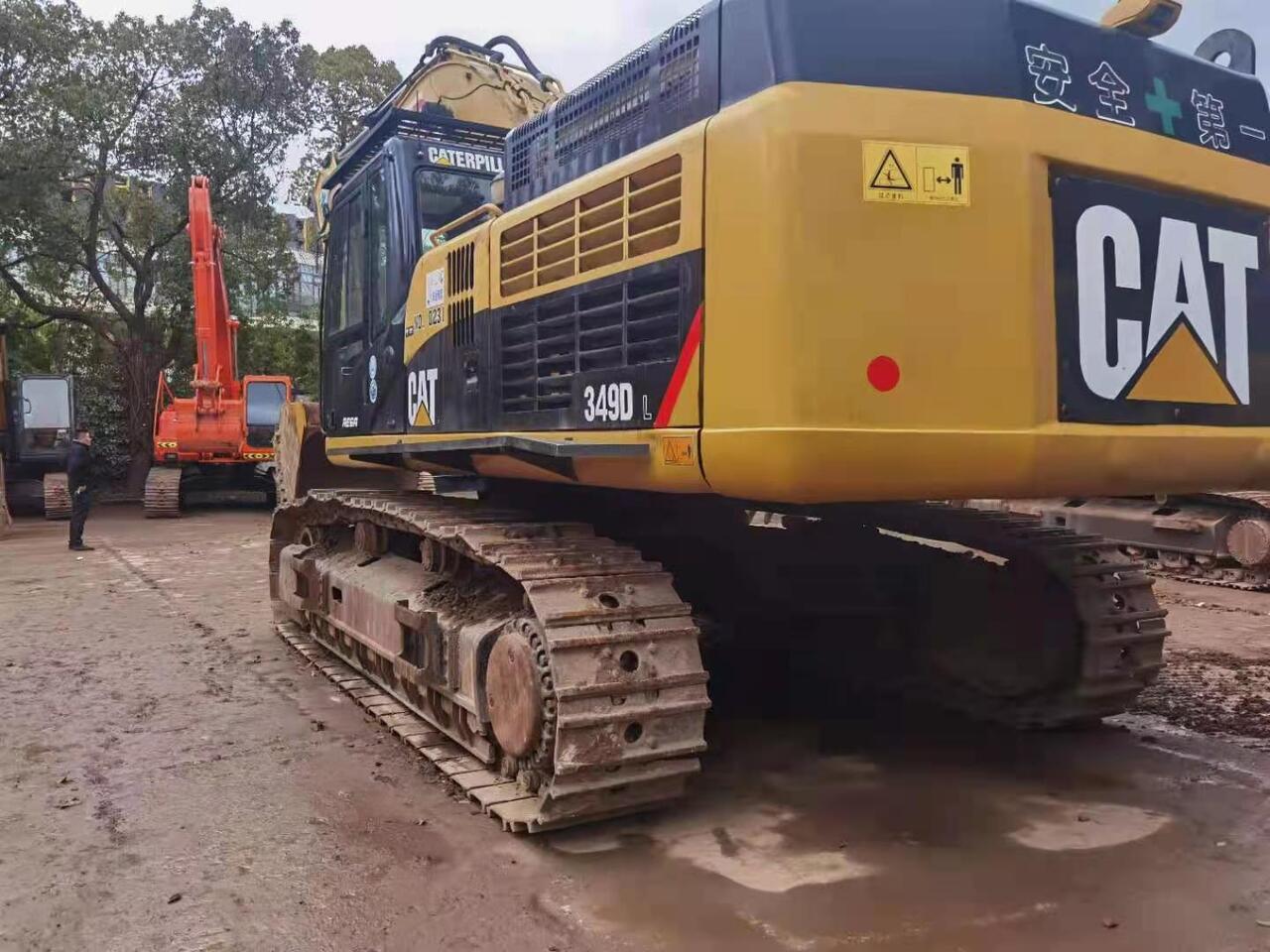 CATERPILLAR 349DL - Гусеничный экскаватор: фото 1 CATERPILLAR 349DL - Гусеничный экскаватор: фото 1