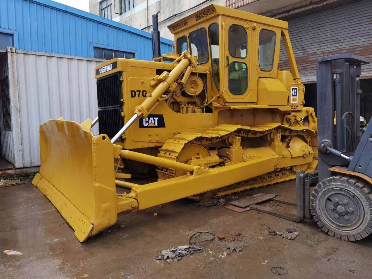 CATERPILLAR D7G - Бульдозер: фото 1 CATERPILLAR D7G - Бульдозер: фото 1