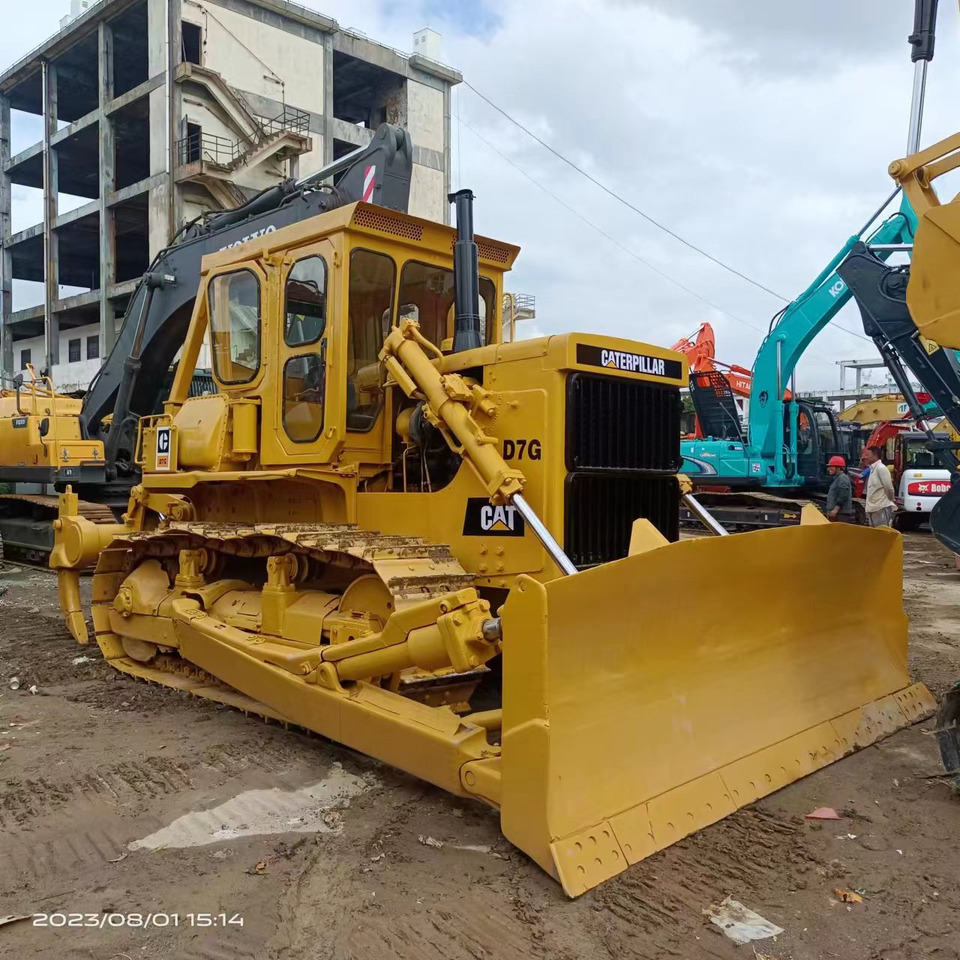 CATERPILLAR D7G - Бульдозер: фото 1 CATERPILLAR D7G - Бульдозер: фото 1