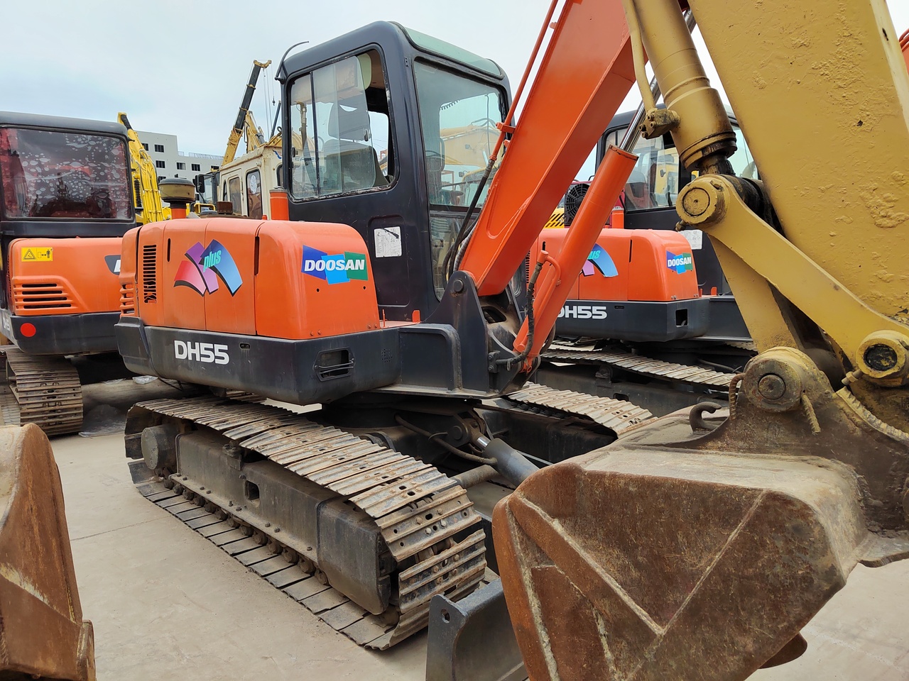 DOOSAN DH55 - Мини-экскаватор: фото 1 DOOSAN DH55 - Мини-экскаватор: фото 1