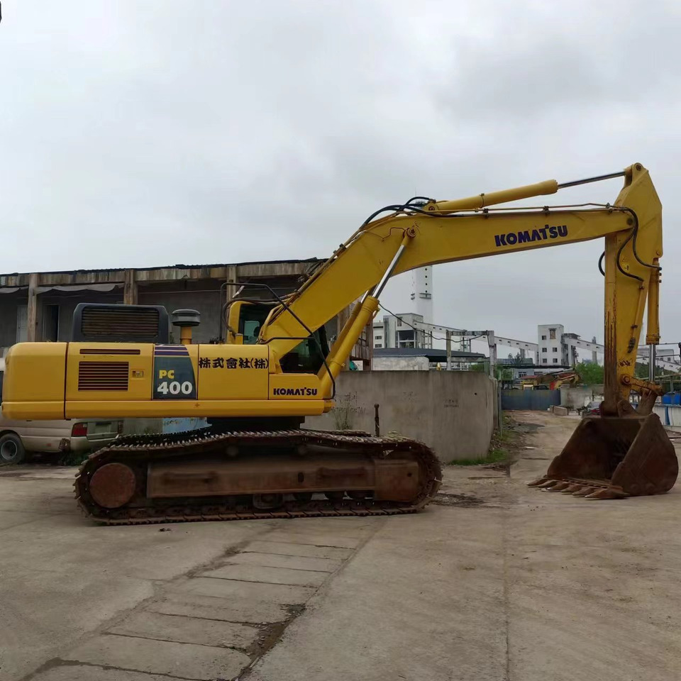 KOMATSU PC400-8 - Гусеничный экскаватор: фото 1 KOMATSU PC400-8 - Гусеничный экскаватор: фото 1